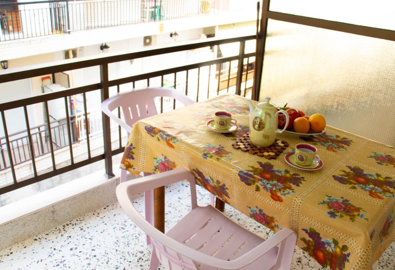 Summer By The Sea Paralia Katerinis Exterior photo